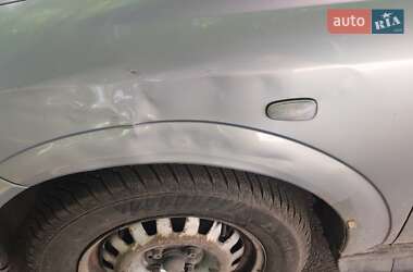 Седан Opel Astra 2000 в 
