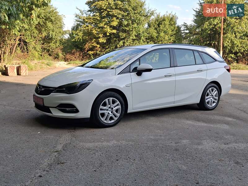 Универсал Opel Astra 2020 в Калуше