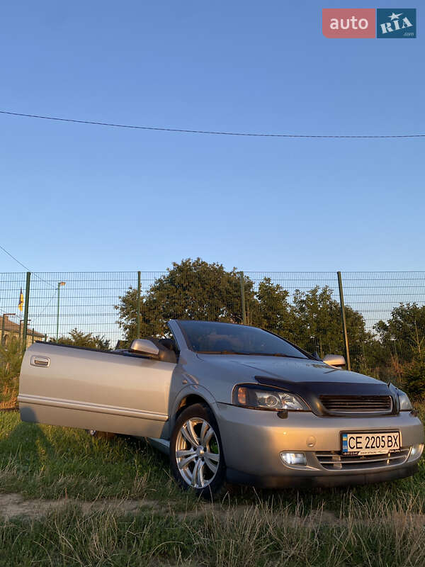 Кабриолет Opel Astra 2002 в Черновцах
