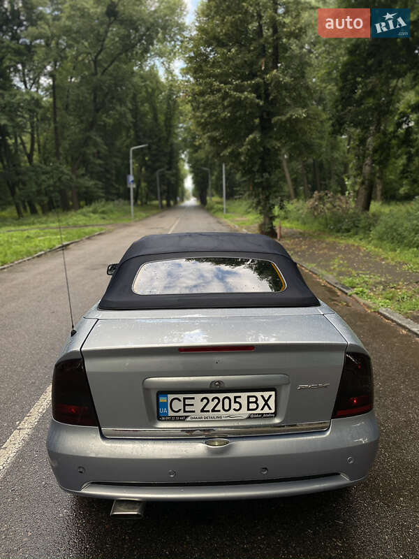 Кабриолет Opel Astra 2002 в Черновцах