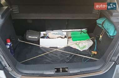 Хэтчбек Opel Astra 2009 в Каменском