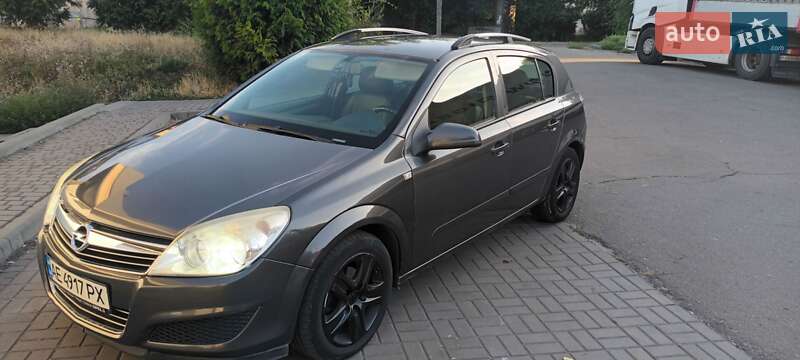 Opel Astra 2009