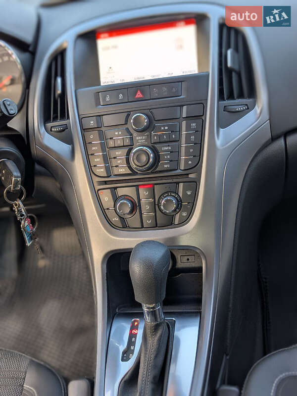 Универсал Opel Astra 2015 в Черновцах фото 11 Универсал Opel Astra 2015 в Черновцах