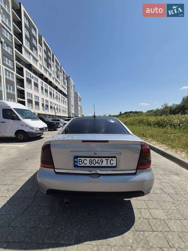 Купе Opel Astra 2002 в Львове