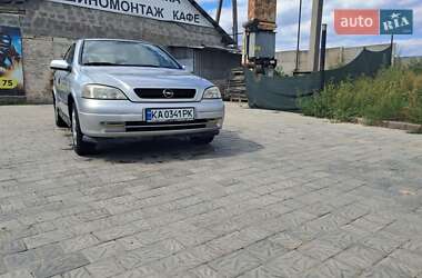 Хетчбек Opel Astra 2000 в Вишгороді