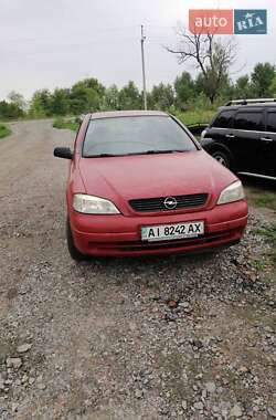 Седан Opel Astra 2007 в Тараще
