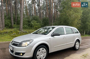 Универсал Opel Astra 2005 в Житомире