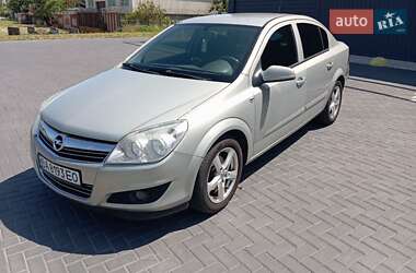 Седан Opel Astra 2008 в Кропивницькому