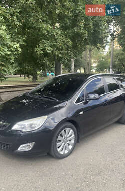 Универсал Opel Astra 2012 в Одессе