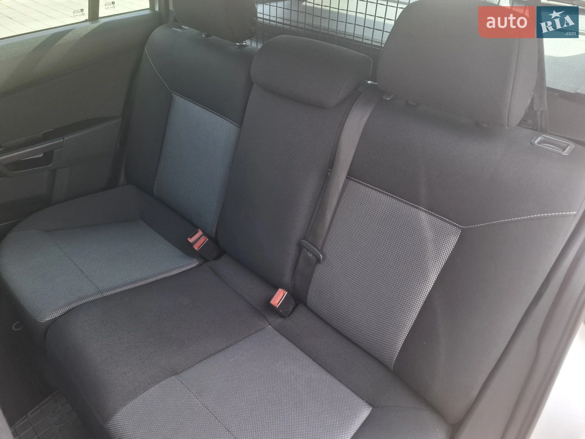 2010 Opel Astra - мініатюра 15