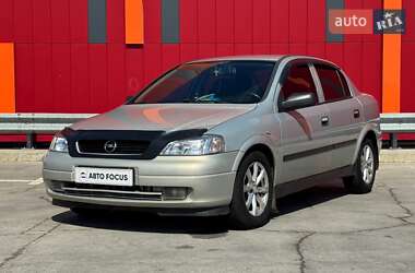 Седан Opel Astra 2007 в 