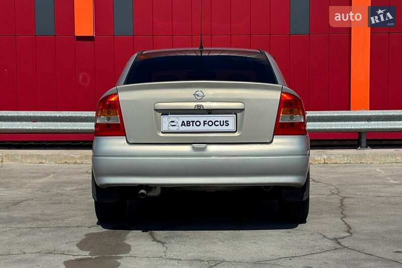 Седан Opel Astra 2007 в Києві