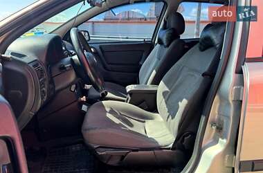 Седан Opel Astra 2007 в 