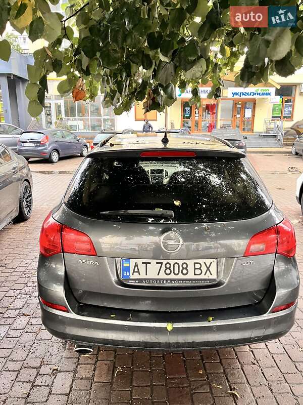 Універсал Opel Astra 2012 в Івано-Франківську фото 5 Універсал Opel Astra 2012 в Івано-Франківську