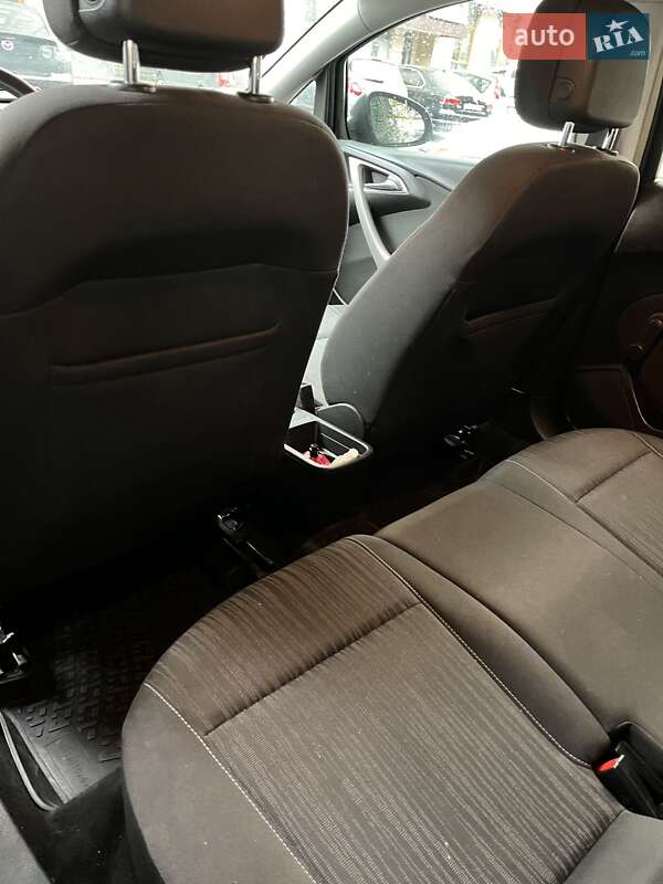 Універсал Opel Astra 2012 в Івано-Франківську фото 12 Універсал Opel Astra 2012 в Івано-Франківську