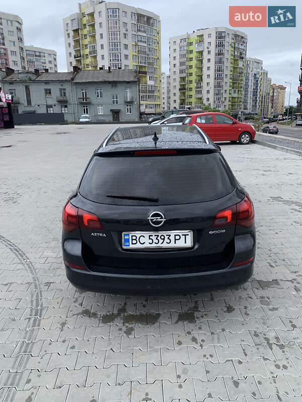 Универсал Opel Astra 2012 в Львове фото 3 Универсал Opel Astra 2012 в Львове