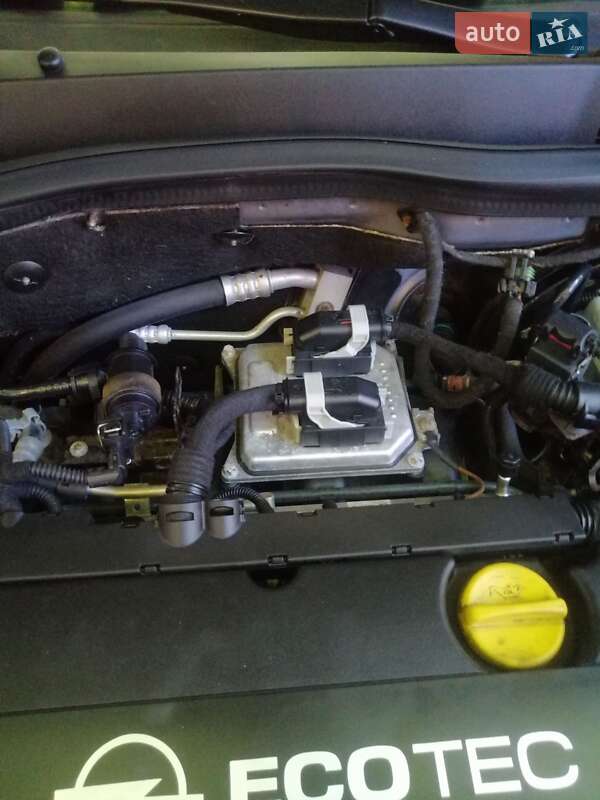 Хэтчбек Opel Astra 2009 в Василькове