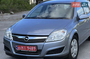 Универсал Opel Astra 2007 в 