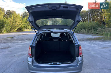 Универсал Opel Astra 2007 в 