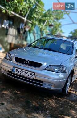 Універсал Opel Astra 2003 в Сараті