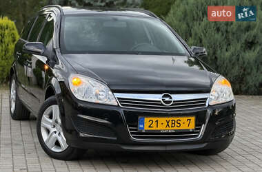 Универсал Opel Astra 2009 в 