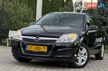 Универсал Opel Astra 2009 в 