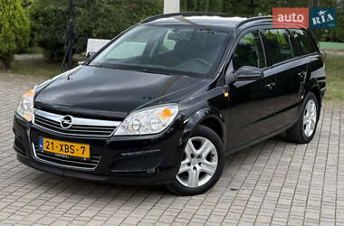 Универсал Opel Astra 2009 в 