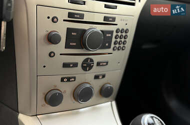 Универсал Opel Astra 2009 в 