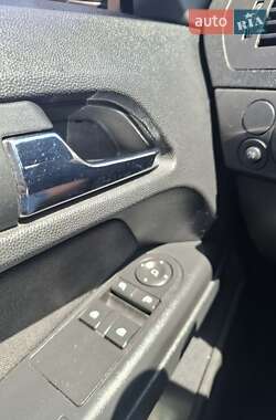 Хэтчбек Opel Astra 2009 в 
