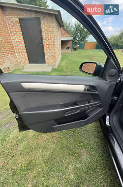 Универсал Opel Astra 2008 в 