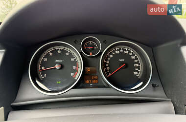 Хэтчбек Opel Astra 2008 в 