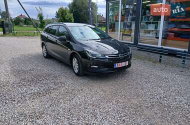 Універсал Opel Astra 2019 в Луцьку