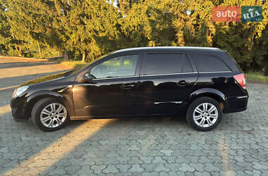 Універсал Opel Astra 2007 в Дубні