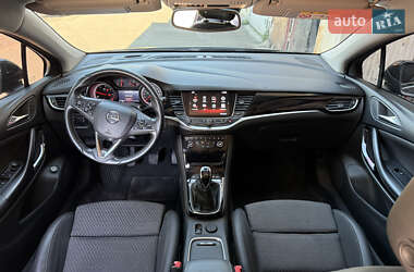 Универсал Opel Astra 2017 в 