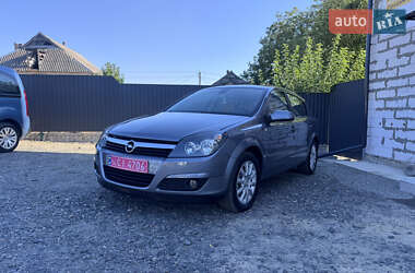 Хетчбек Opel Astra 2005 в Звенигородці