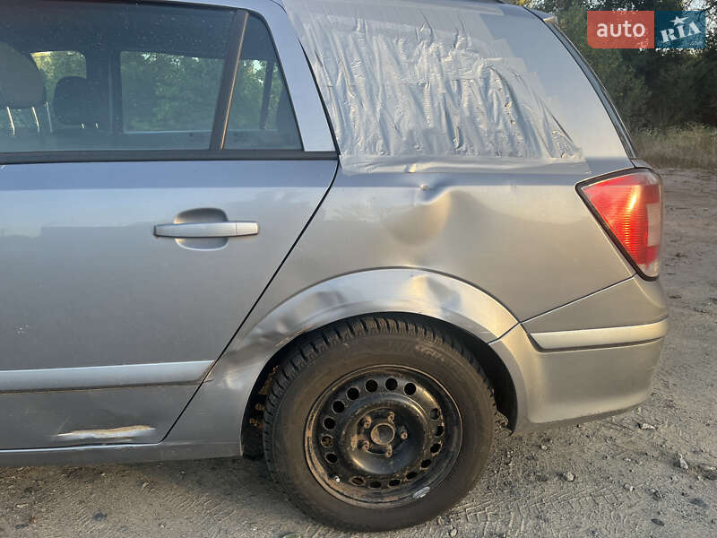 Універсал Opel Astra 2007 в Дніпрі