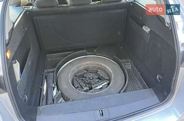 Универсал Opel Astra 2012 в 