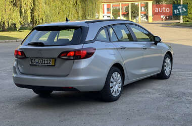 Универсал Opel Astra 2019 в 