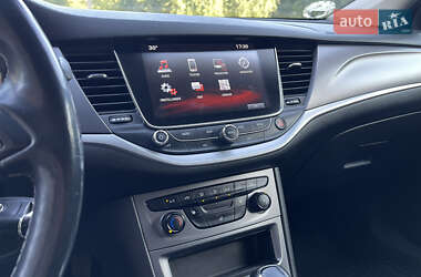 Универсал Opel Astra 2019 в 
