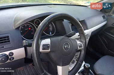 Универсал Opel Astra 2008 в 