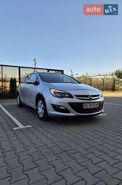 Универсал Opel Astra 2012 в Луцке
