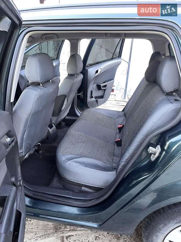 Универсал Opel Astra 2004 в Хмельницком