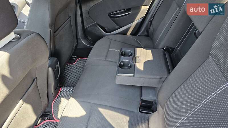Седан Opel Astra 2012 в Луцке фото 14 Седан Opel Astra 2012 в Луцке