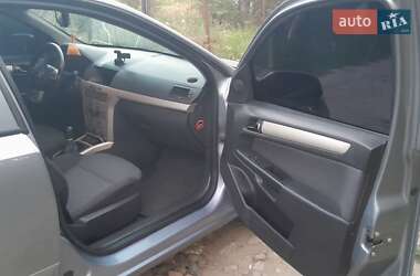 Универсал Opel Astra 2007 в 