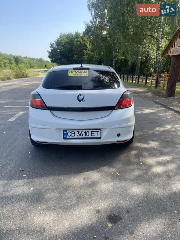 Хэтчбек Opel Astra 2006 в Мене