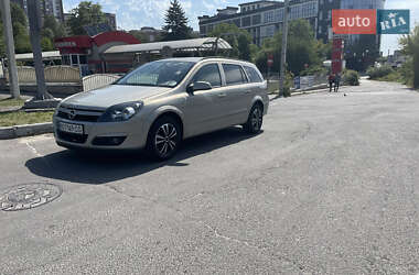 Универсал Opel Astra 2005 в Тернополе