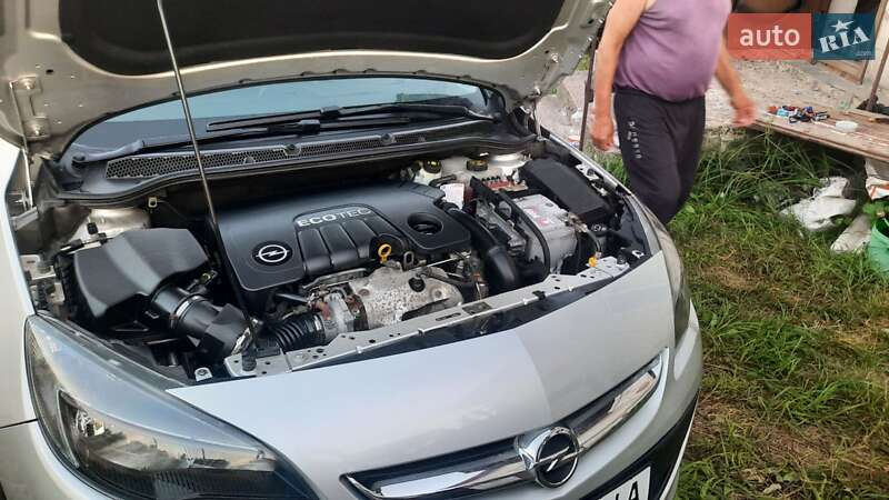 Универсал Opel Astra 2015 в Житомире фото 16 Универсал Opel Astra 2015 в Житомире