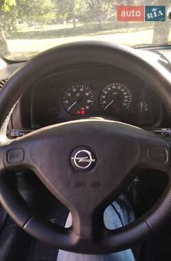 Седан Opel Astra 2007 в 
