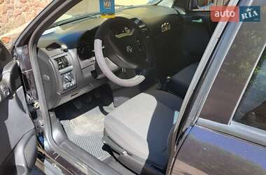 Седан Opel Astra 2007 в 
