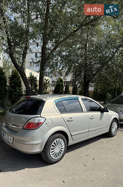 Хетчбек Opel Astra 2006 в Києві